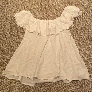 White shirt sleeve ruffle shirt